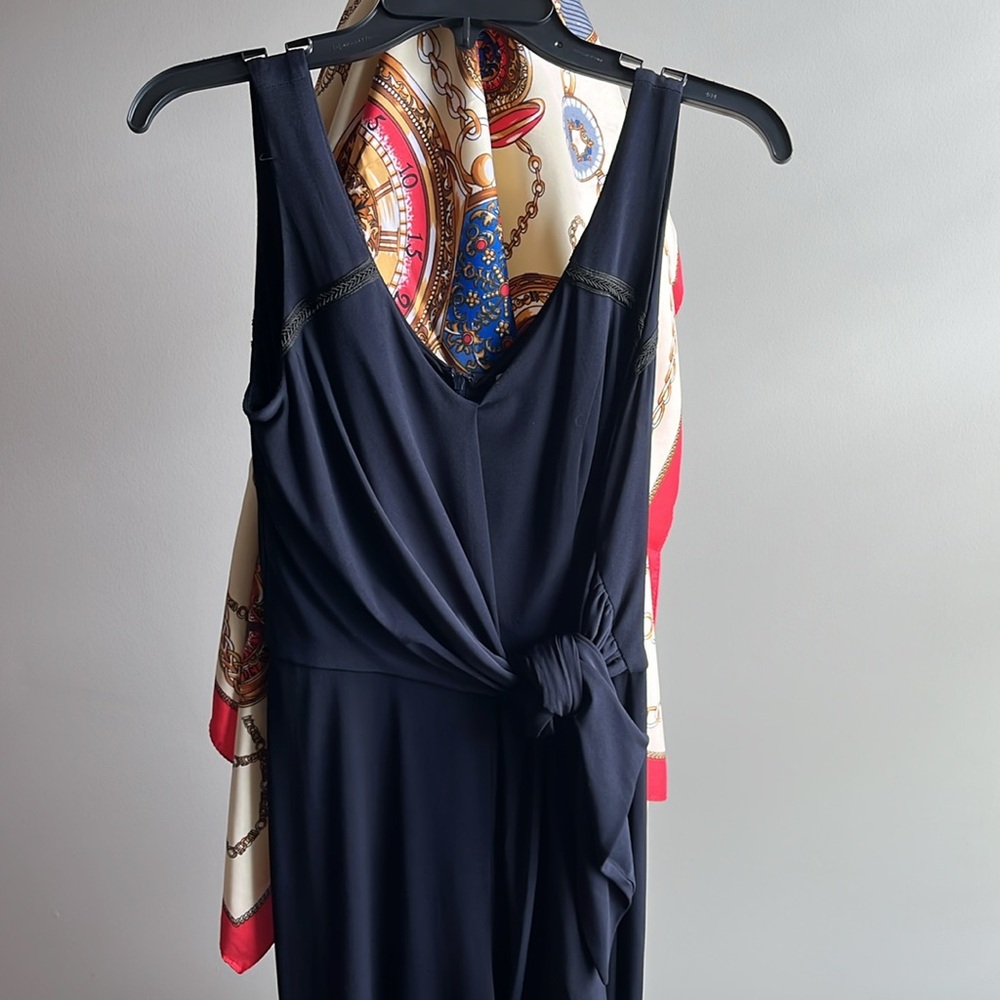 Belle Badgley Mischka Navy Blue Sleeveless V-Neck Jumpsuit